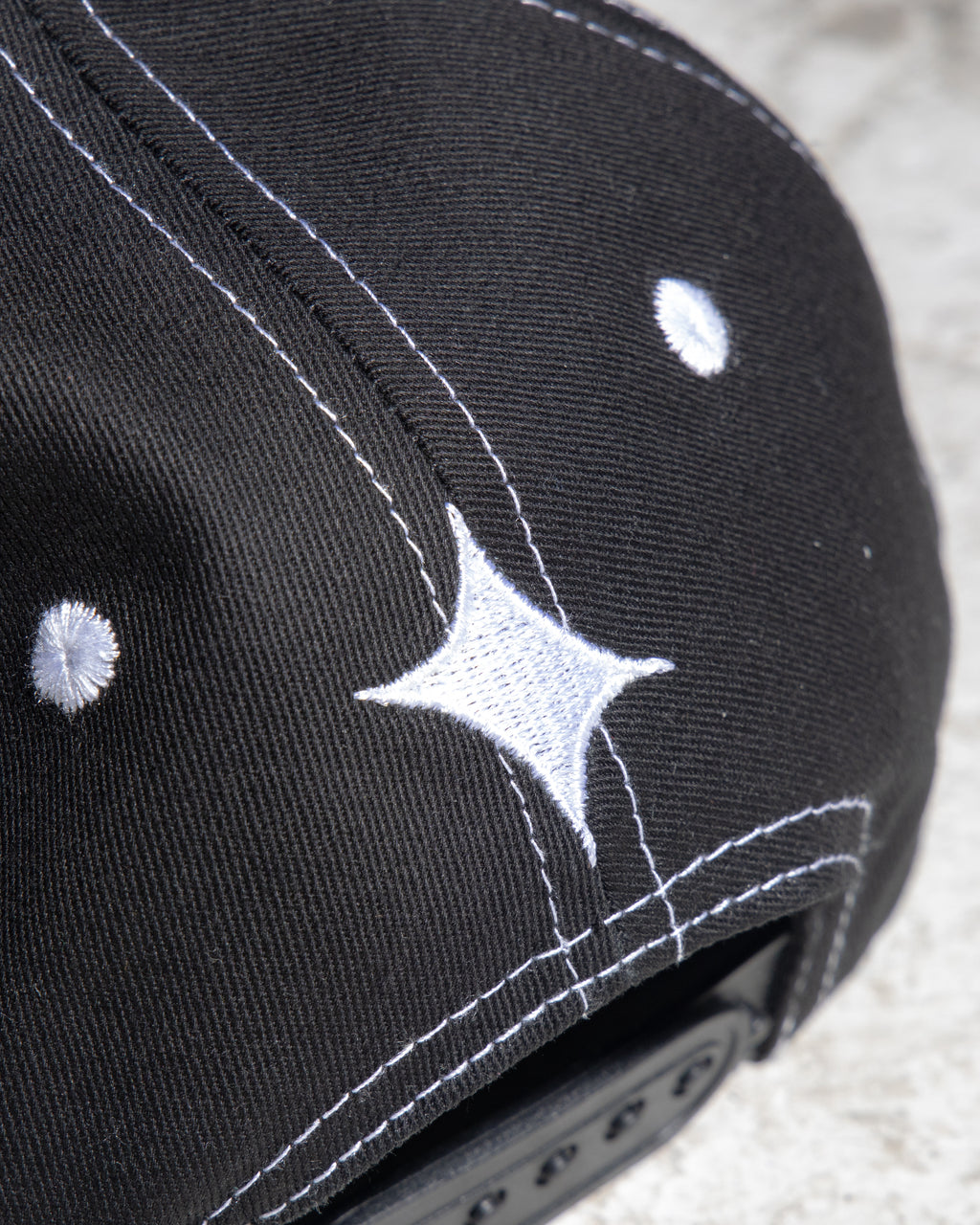 OBLADI EMBLEM HAT